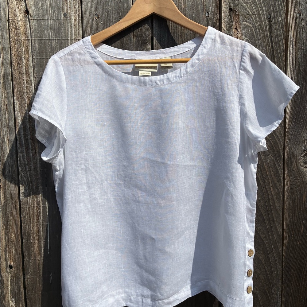 Cynthia Rowley Light Blue Linen Blouse with Button Accents